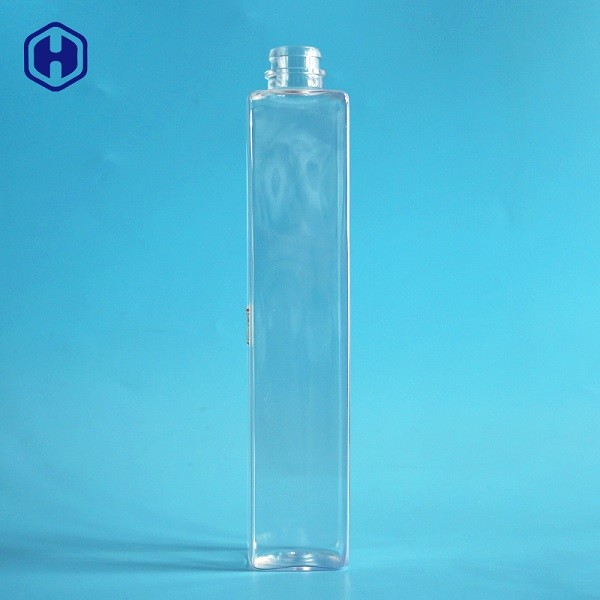 Botellas plásticas vacías conservadas cuadrado con la prueba de la salida de la tapa del tornillo